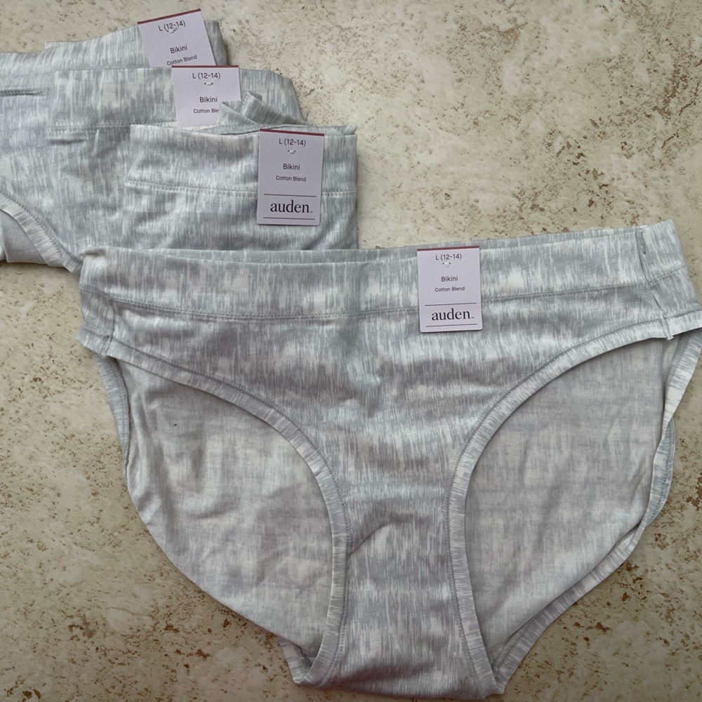 🌟3 for $35🌟 A set of 4 cotton bikini underwear